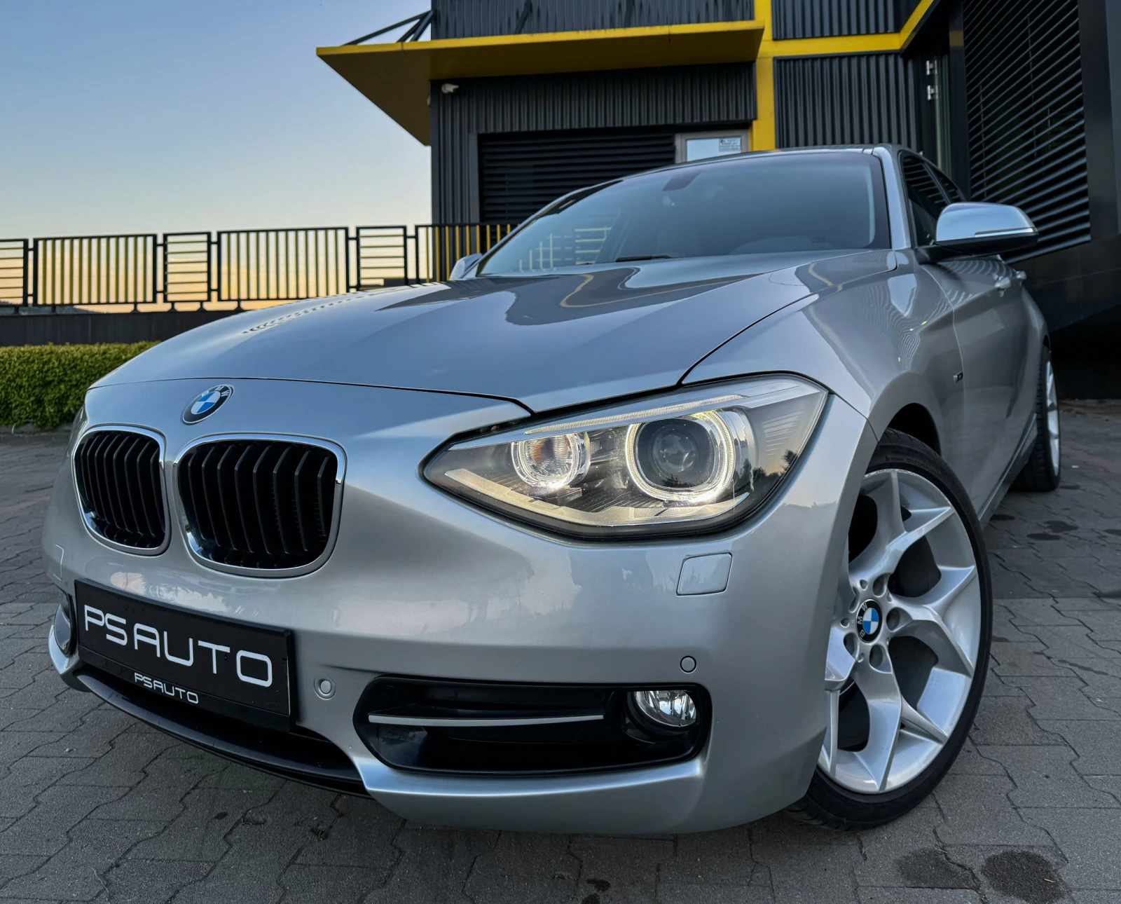 BMW 125 LED / АВТОМАТ / 4 ВРАТИ  | Mobile.bg — изображение 1