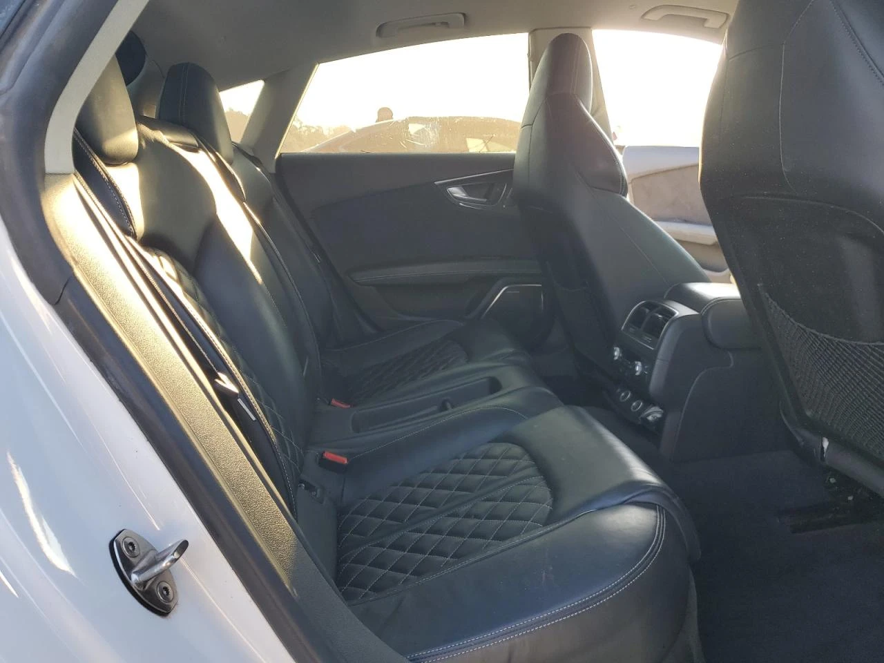 Audi S7 PRESTIGE* BOSE* DISCTRONIC* 102 ХИЛ КМ - изображение 10