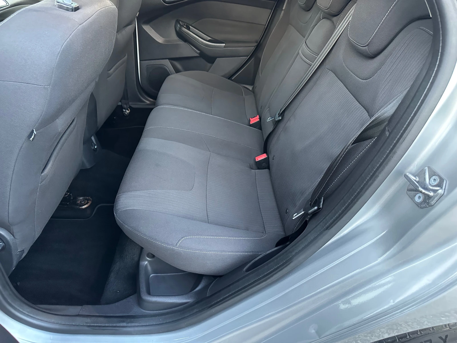 Ford Focus 1, 6i EkoBoost | Mobile.bg — изображение 12