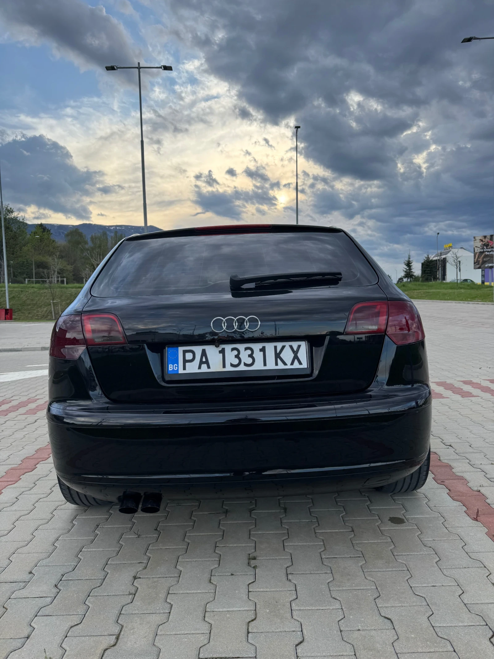 Audi A3 1.9 TDI 105 к.с - изображение 7