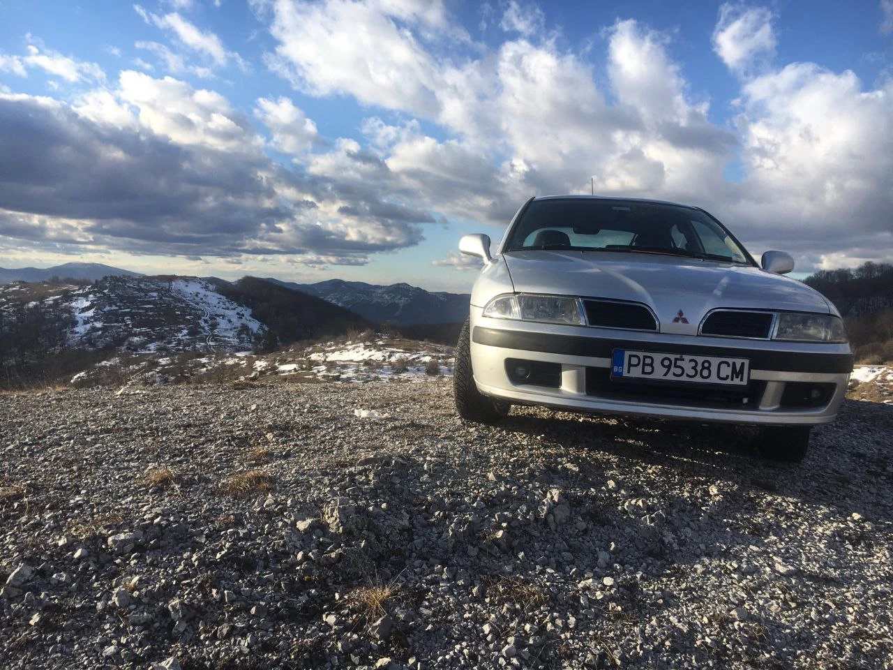 Mitsubishi Carisma GDI - изображение 3