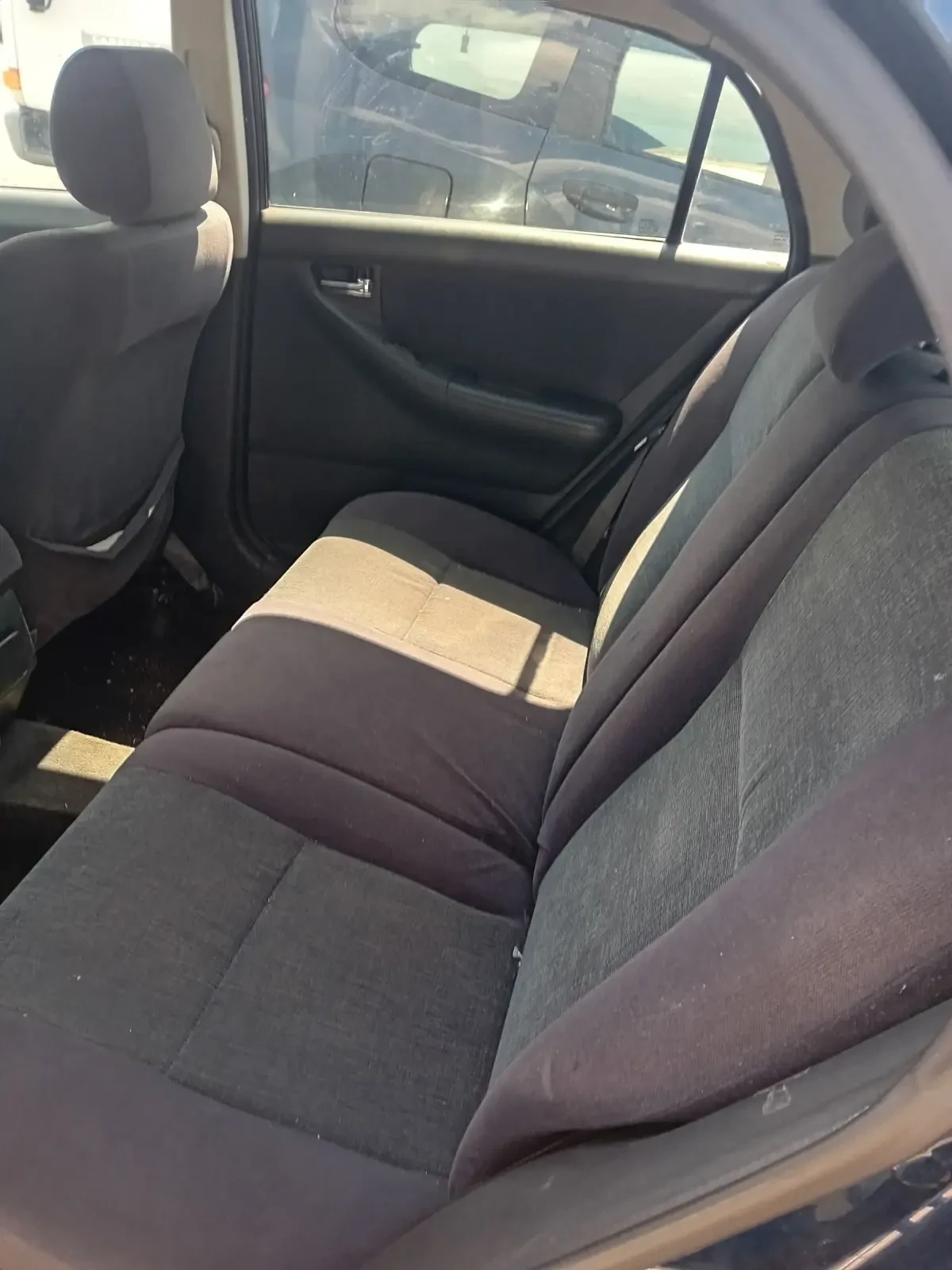 Toyota Corolla Пали и работи БРАКУВАН  - изображение 7