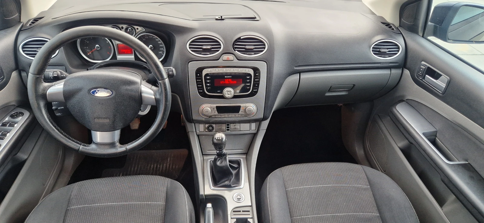 Ford Focus 1.6i газ/бензин - изображение 10