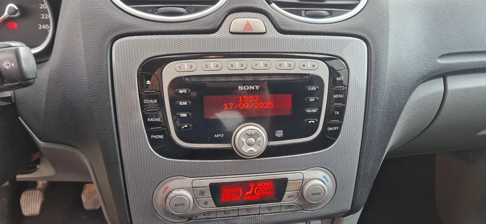 Ford Focus 1.6i / | Mobile.bg   16