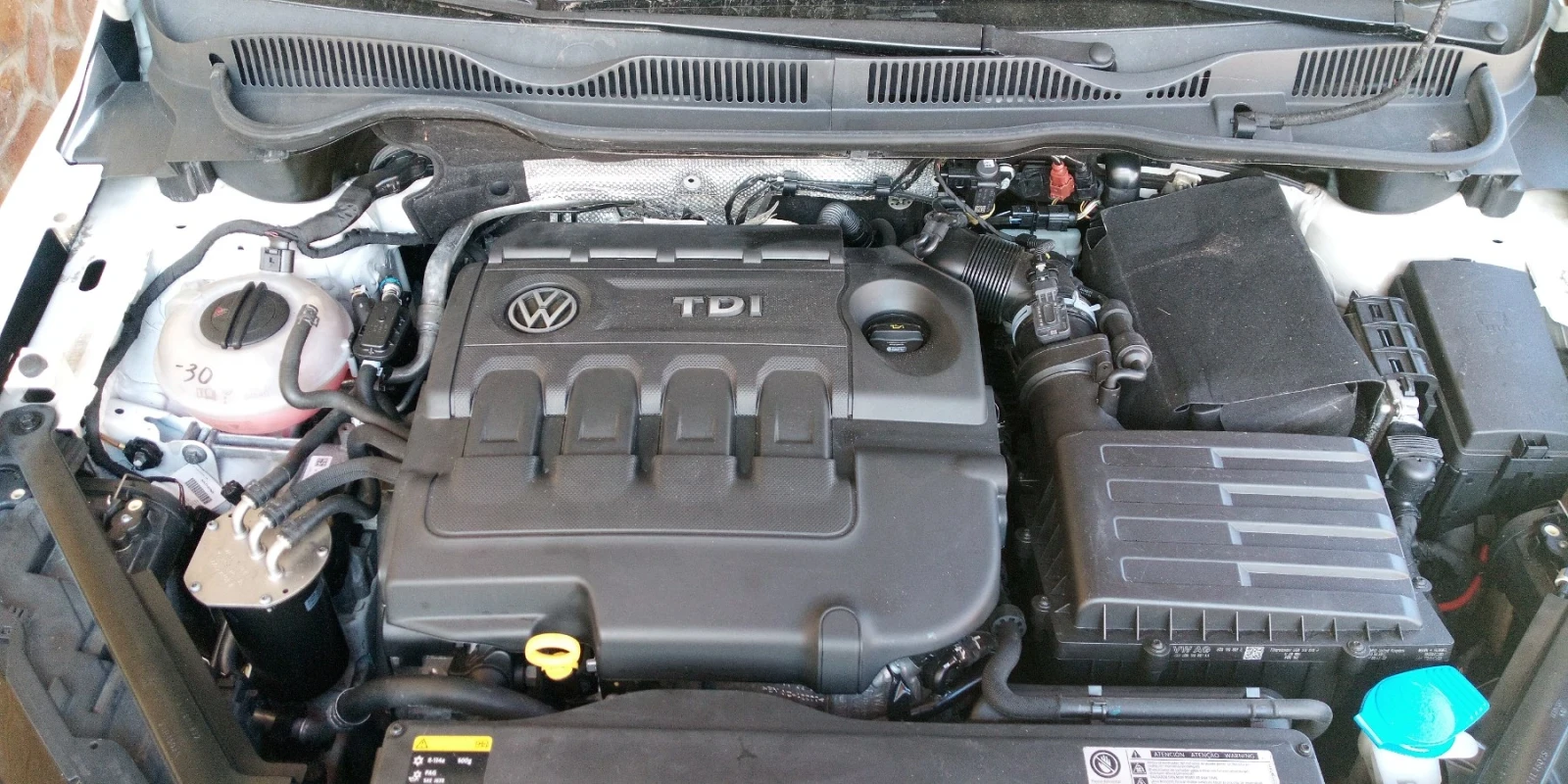 VW Sportsvan 1.6 - изображение 7