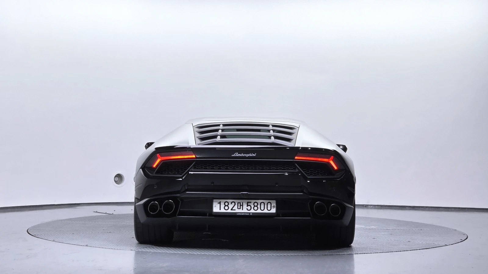 Lamborghini Huracan LP 580-2 / LIFT / Сервизна история !!! - изображение 3