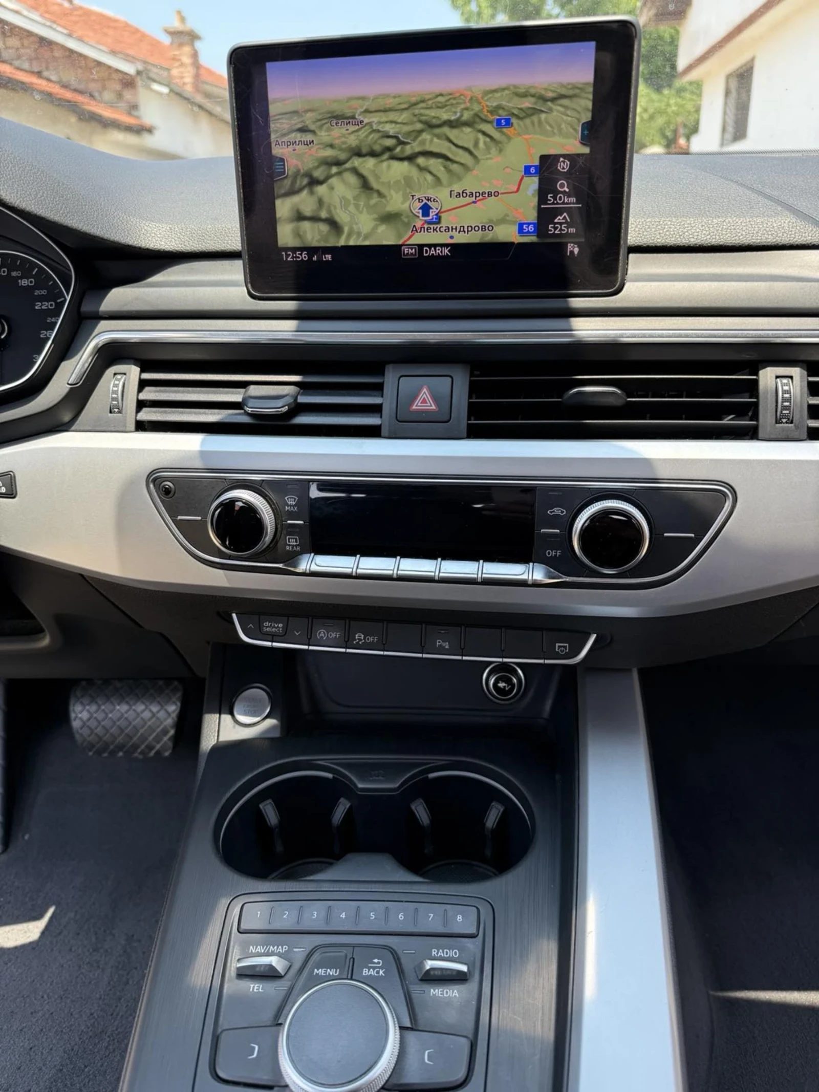 Audi A4 2.0 - изображение 8