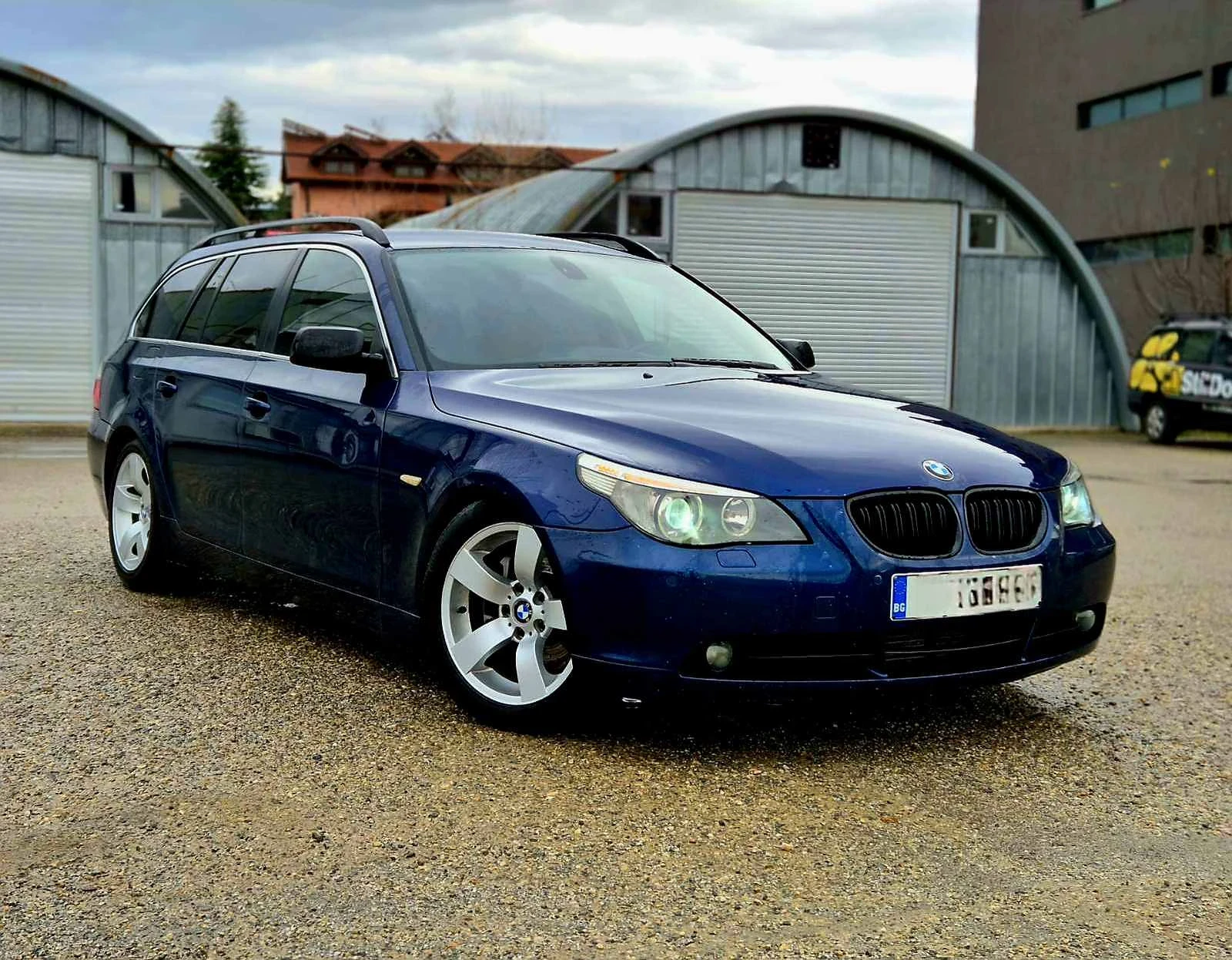 BMW 530, снимка 2 - Автомобили и джипове - 53873386