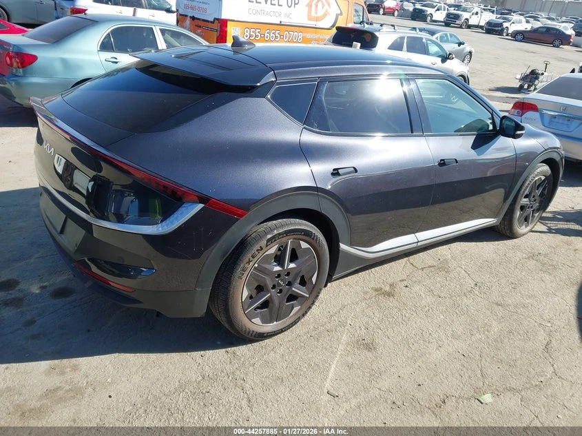 Kia EV6 Light Long Range RWD, снимка 4 - Автомобили и джипове - 53936264