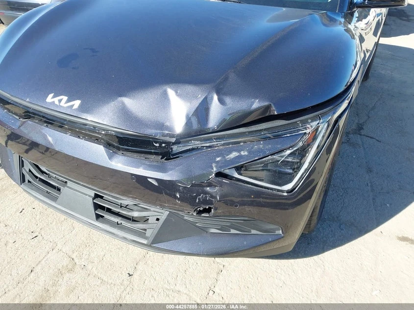 Kia EV6 Light Long Range RWD, снимка 6 - Автомобили и джипове - 53936264