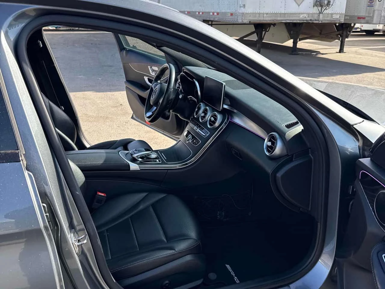 Mercedes-Benz C 300 * CARFAX * ЦЕНА ДО БГ, снимка 13 - Автомобили и джипове - 53968109