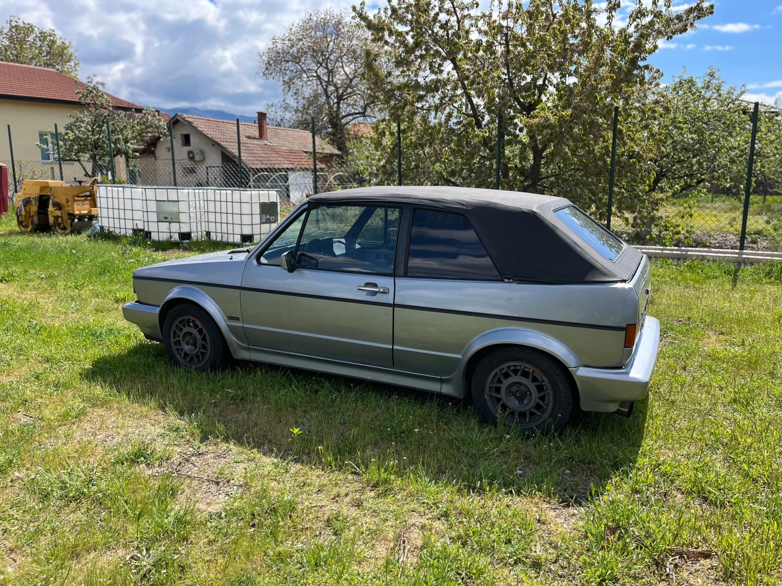 VW Golf 1.8gti Karmann 199 хил. км., снимка 3 - Автомобили и джипове - 54382320