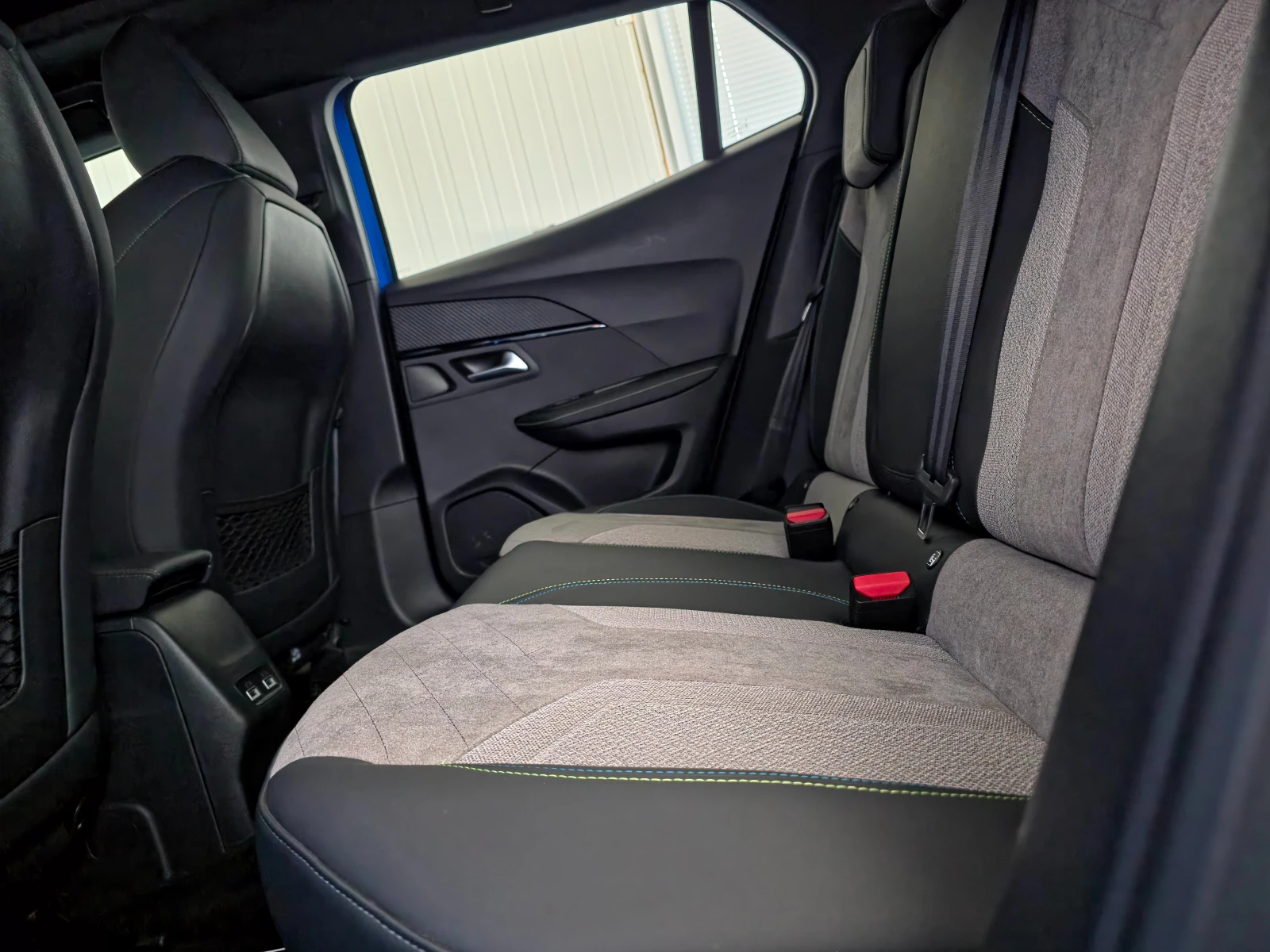 Peugeot 2008 GT  50KW ELECTRIC 136 | Mobile.bg � ����������� 11