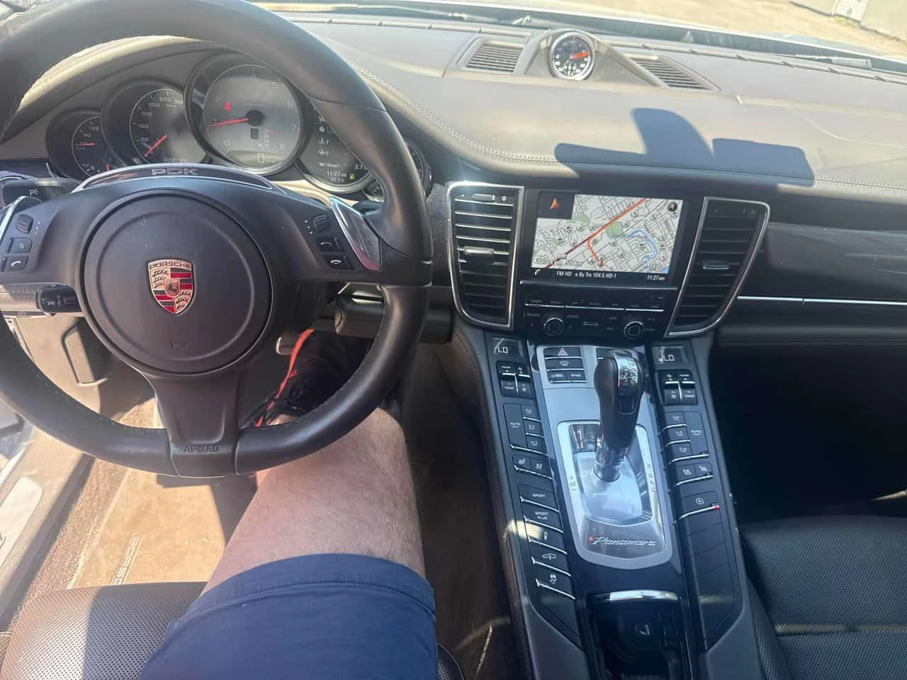 Porsche Panamera 4dr HB/ОБДУХВАНЕ/ПАНОРАМА/ВТОРИ ГУМИ И ДЖАНТИ, снимка 9 - Автомобили и джипове - 54755661