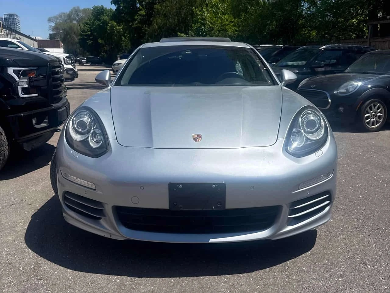 Porsche Panamera 4dr HB/ОБДУХВАНЕ/ПАНОРАМА/ВТОРИ ГУМИ И ДЖАНТИ, снимка 2 - Автомобили и джипове - 54755661