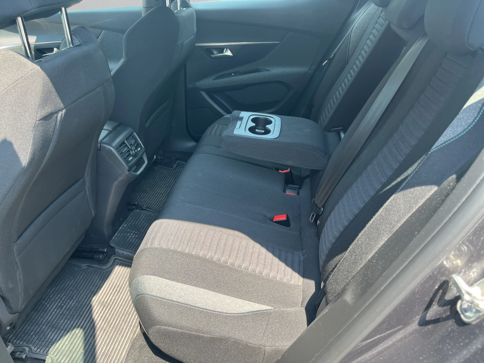 Peugeot 3008, снимка 10 - Автомобили и джипове - 54833784