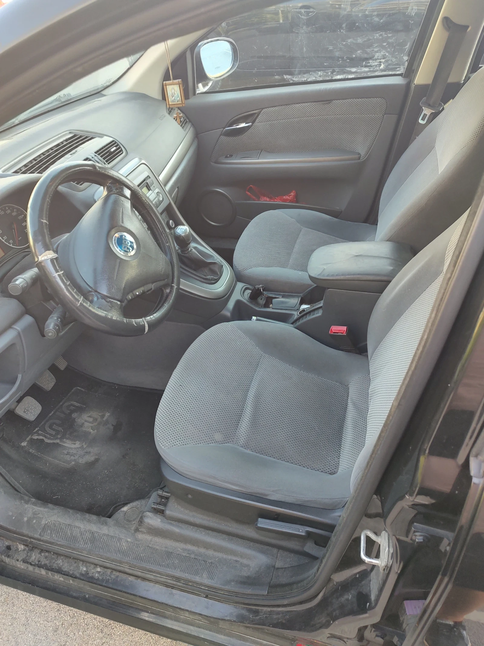 Fiat Croma 1.9jtd, снимка 7 - Автомобили и джипове - 54919016