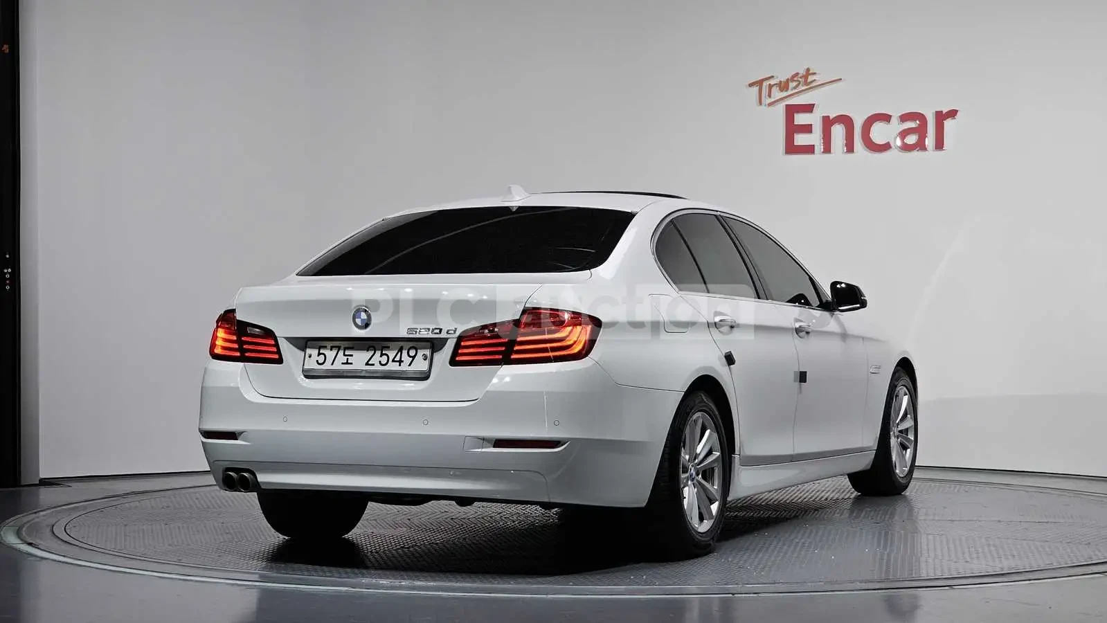 BMW 520 HEAD-UP PANO 360 !������! #����� ����������#  | Mobile.bg � ����������� 2