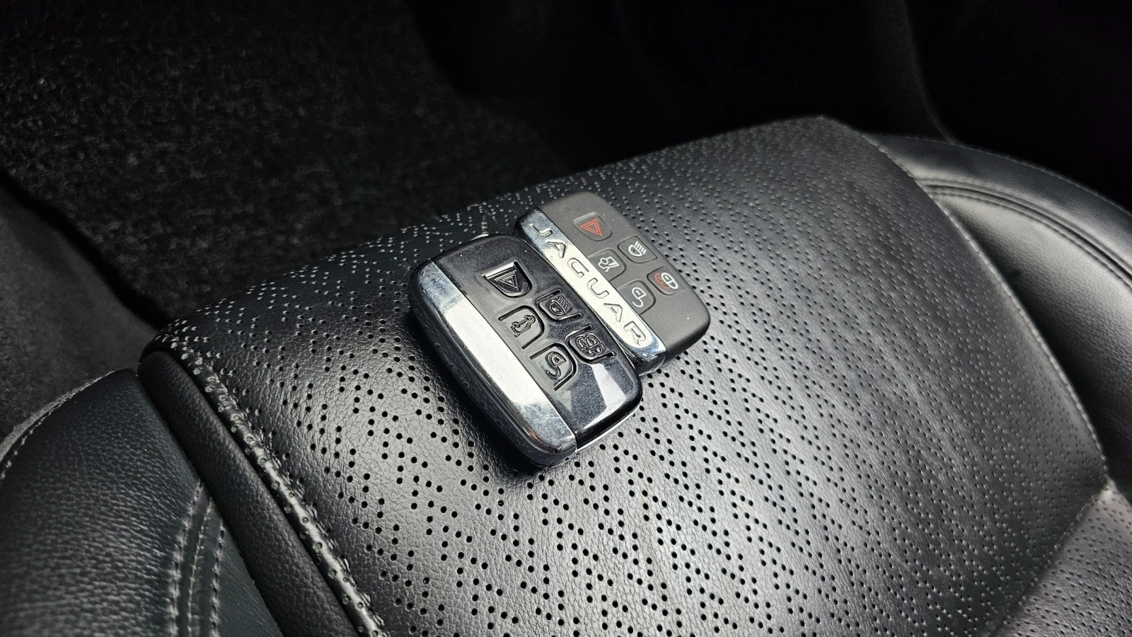 Jaguar Xf 2.0* Disel* Prestige* Navi* Camera* HeadUP, снимка 15 - Автомобили и джипове - 55284019