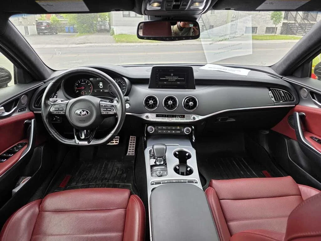 Kia Stinger GT Limited AWD, снимка 8 - Автомобили и джипове - 55435278