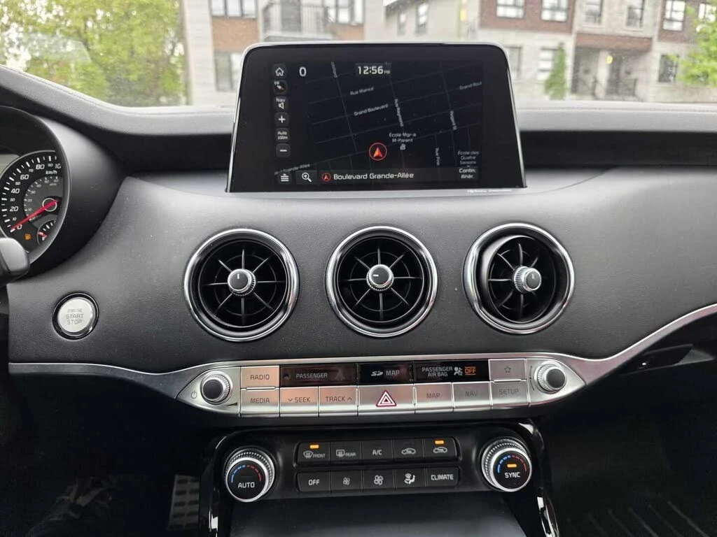 Kia Stinger GT Limited AWD, снимка 12 - Автомобили и джипове - 55435278