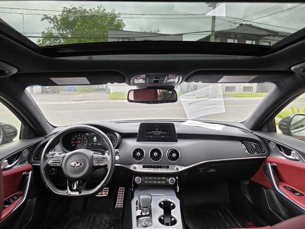 Kia Stinger GT Limited AWD, снимка 9 - Автомобили и джипове - 55435278