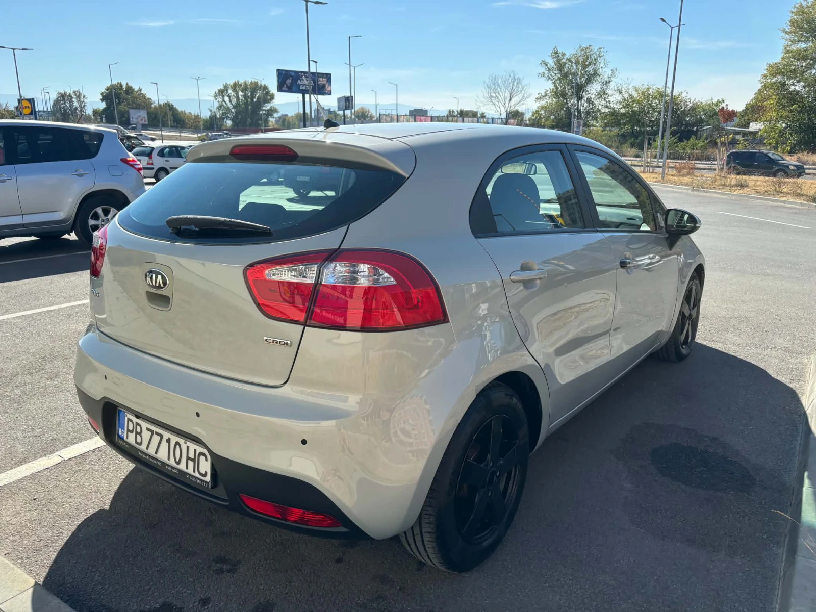 Kia Rio, снимка 6 - Автомобили и джипове - 56150006