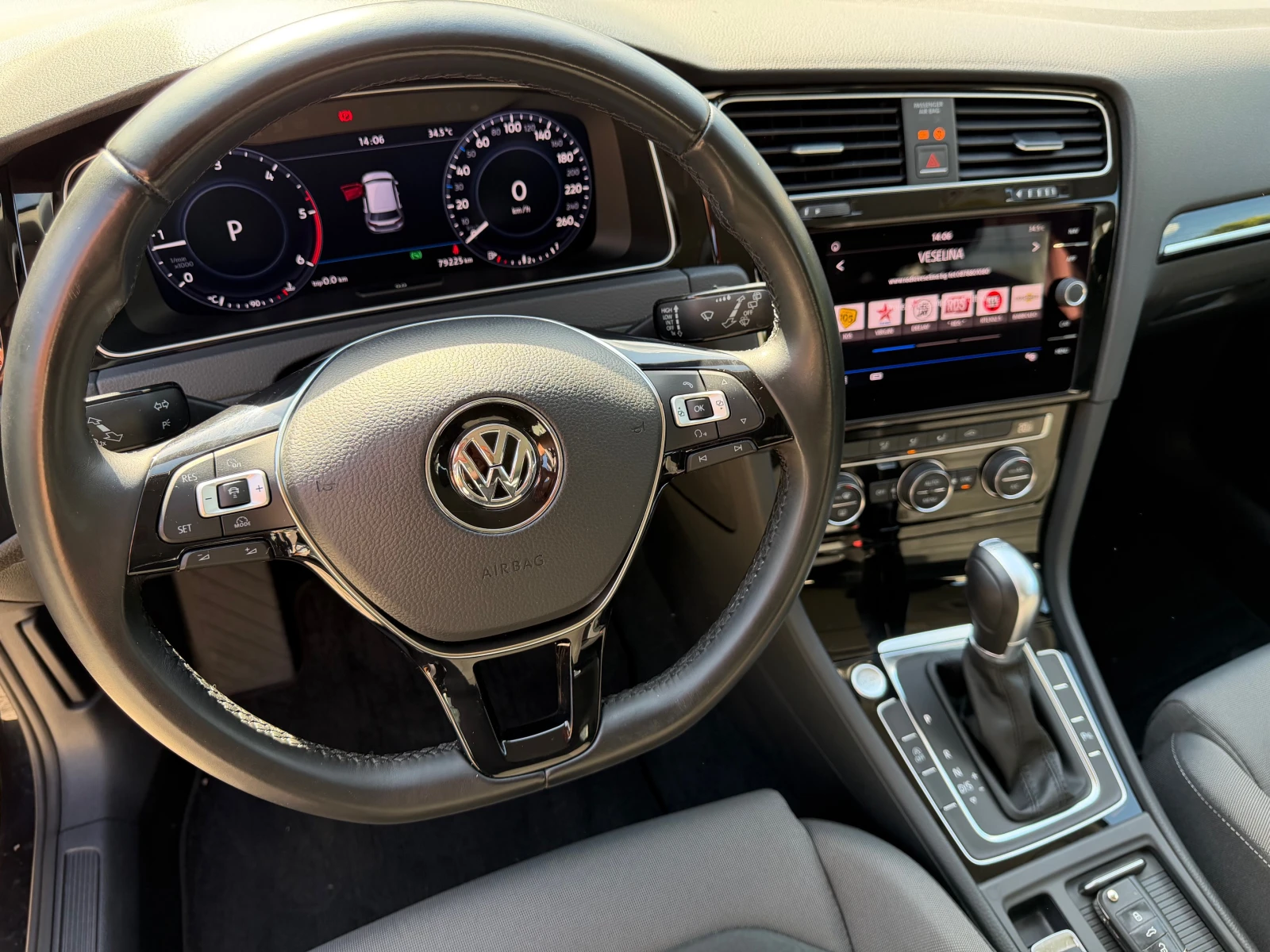 VW Golf 1.6TDI DSG.Facelift., снимка 10 - Автомобили и джипове - 56152212
