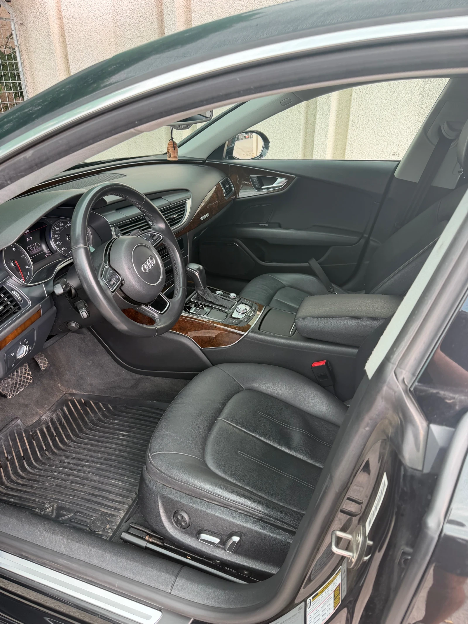 Audi A7 3.0 TFSI, снимка 9 - Автомобили и джипове - 56194270