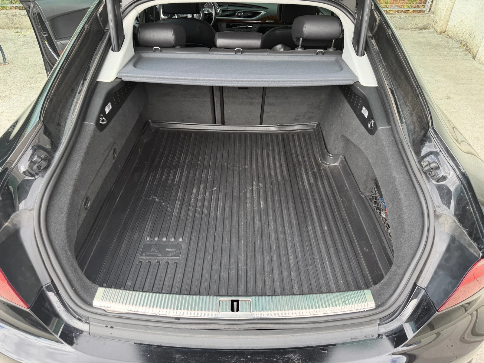 Audi A7 3.0 TFSI, снимка 11 - Автомобили и джипове - 56194270
