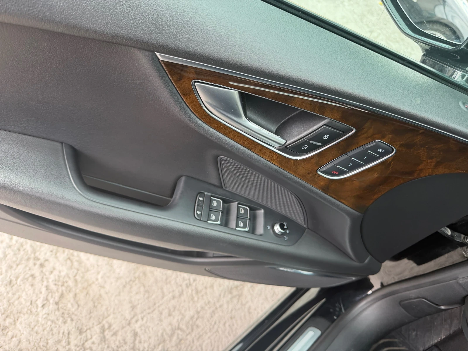 Audi A7 3.0 TFSI, снимка 8 - Автомобили и джипове - 56194270