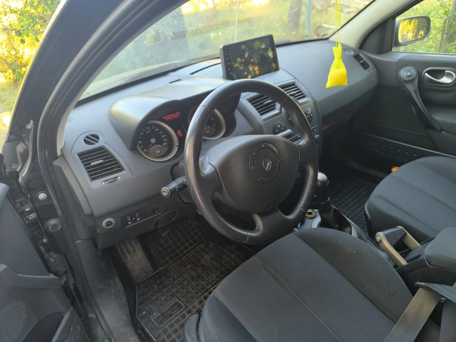 Renault Megane, снимка 4 - Автомобили и джипове - 56391525