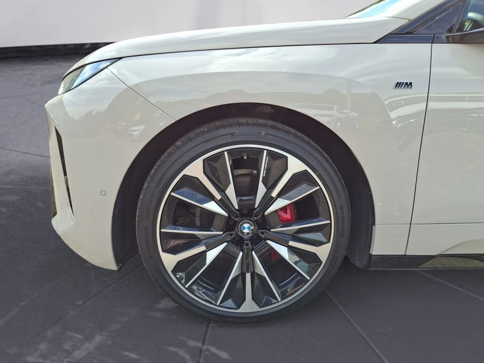 BMW iX M70 XDRIVE SKY-LOUNGE H/K PANORAMA 360-CAMERA | Mobile.bg � ����������� 6