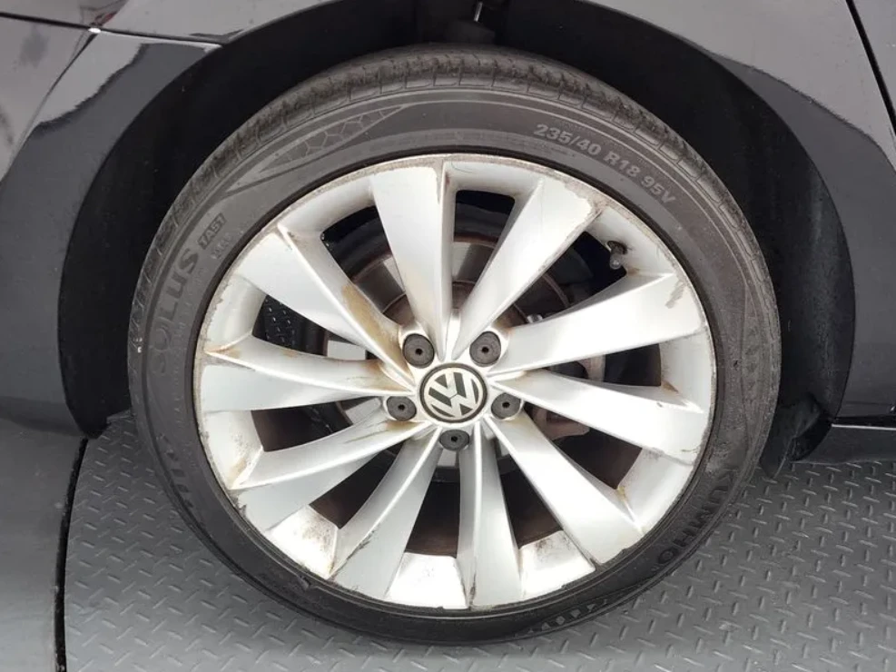 VW CC 2.0 TSI, снимка 5 - Автомобили и джипове - 56608927