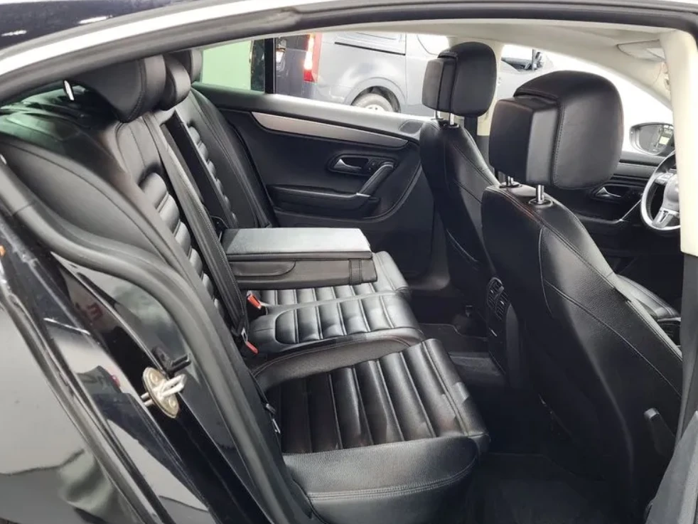 VW CC 2.0 TSI, снимка 11 - Автомобили и джипове - 56608927
