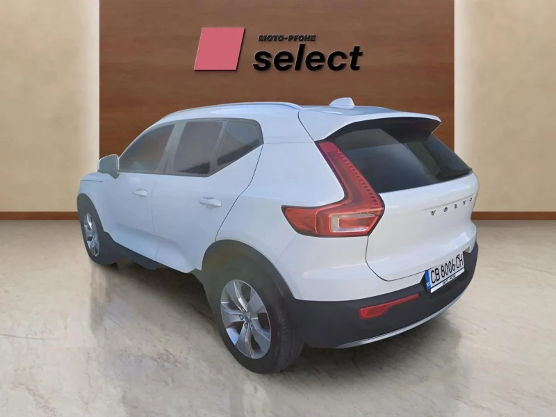 Volvo XC40 2.0 D4, снимка 5 - Автомобили и джипове - 48093507