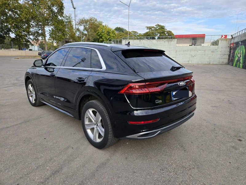 Audi Q8 Premium + , снимка 5 - Автомобили и джипове - 52565014