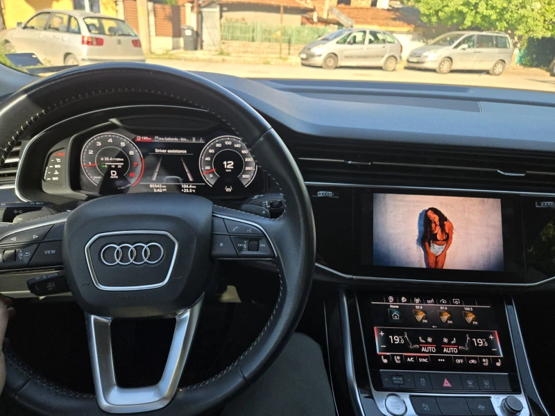 Audi Q8 Premium + , снимка 7 - Автомобили и джипове - 52565014