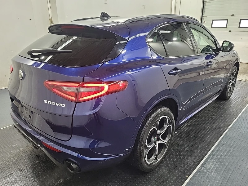 Alfa Romeo Stelvio TI Sport AWD 280кс * Възможност за Лизинг* , снимка 3 - Автомобили и джипове - 53480244
