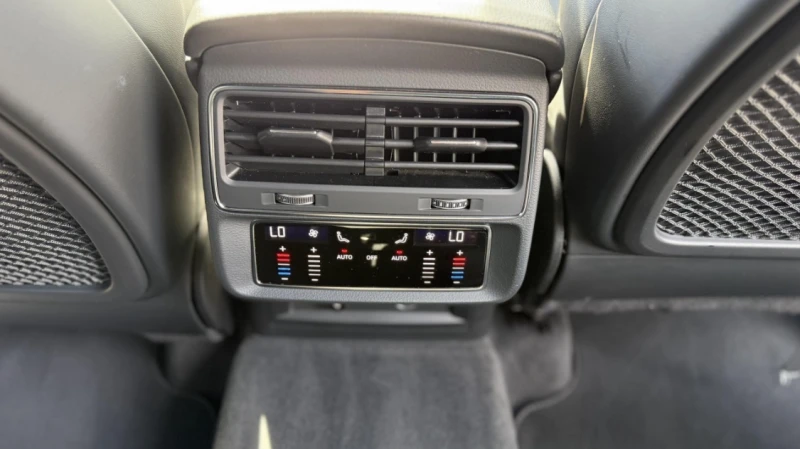 Audi SQ7 4.0 TDI Quattro, снимка 8 - Автомобили и джипове - 53500368