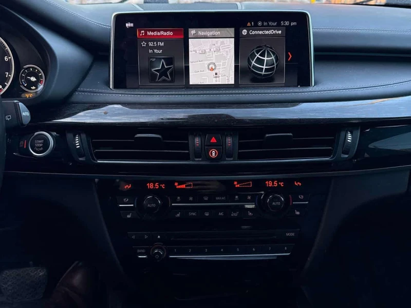 BMW X5 * xDrive35i * ОБДУХВАНЕ* HARMAN/KARDON* ПАНОРАМА* , снимка 9 - Автомобили и джипове - 53527163