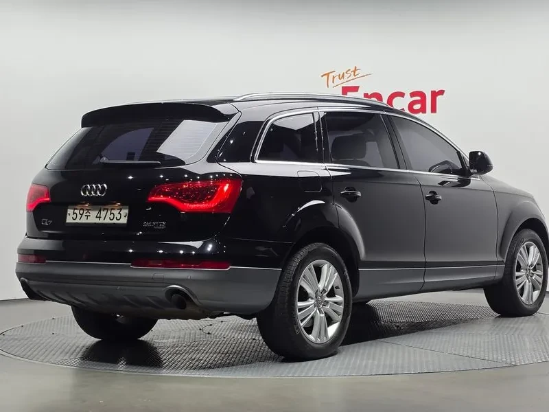 Audi Q7 3.0 Tdi Quattro 4L, снимка 2 - Автомобили и джипове - 56514844