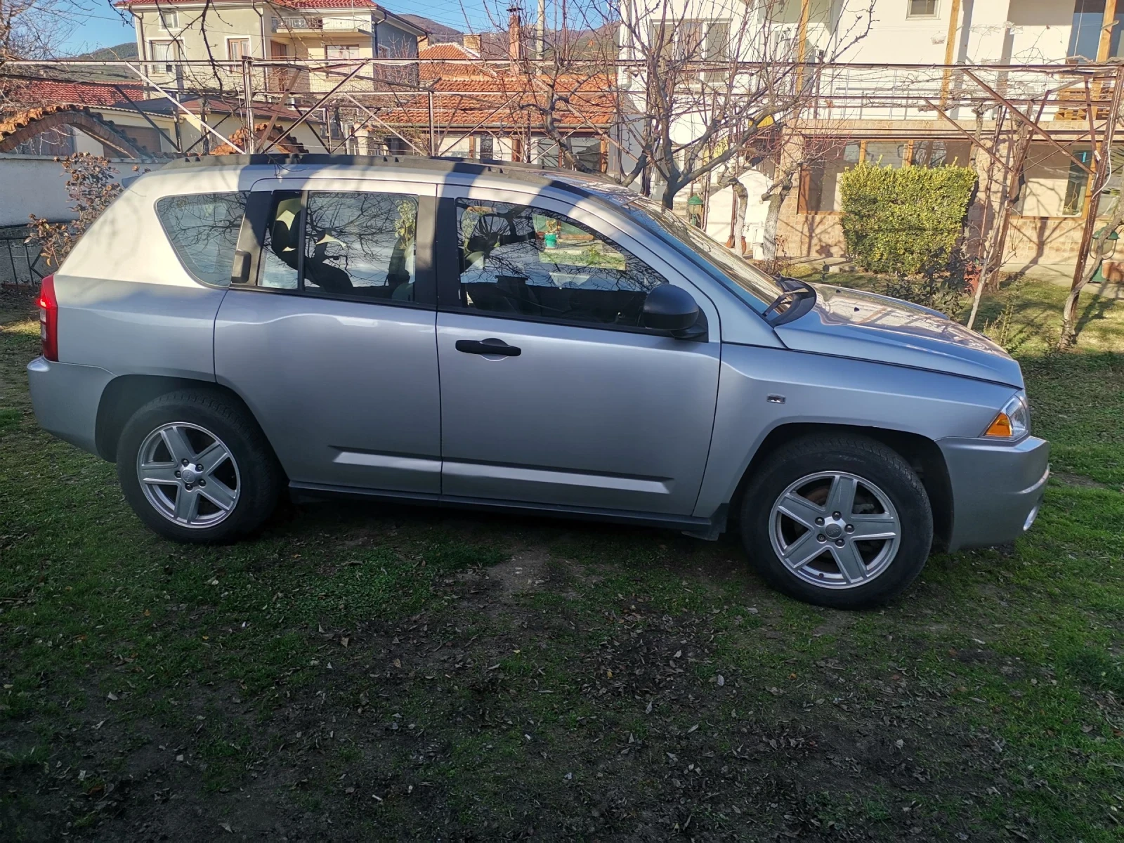 Jeep Compass 2.0 CRDI - изображение 6