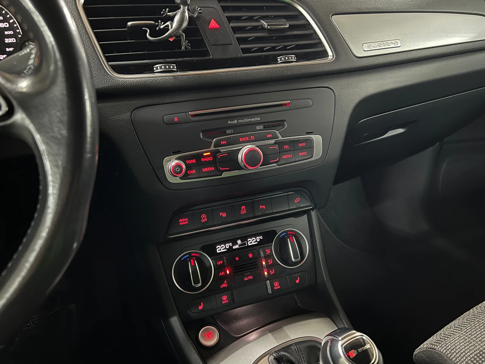 Audi Q3 2.0TDI QUATTRO * ПЪРВИ СОБСТВЕНИК*  | Mobile.bg — изображение 13