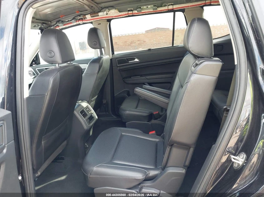 VW Atlas Volkswagen 2.0T Se - изображение 8