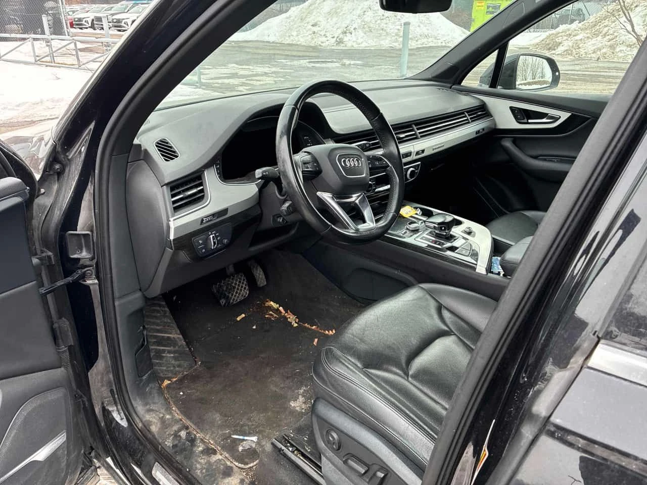 Audi Q7 * 3.0T Progressiv * CARFAX * ЦЕНА ДО БГ, снимка 7 - Автомобили и джипове - 53741173