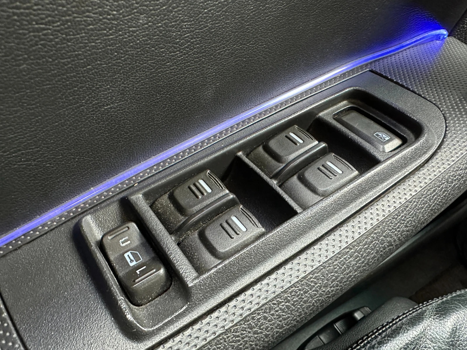 Hummer H3, снимка 15 - Автомобили и джипове - 53922576