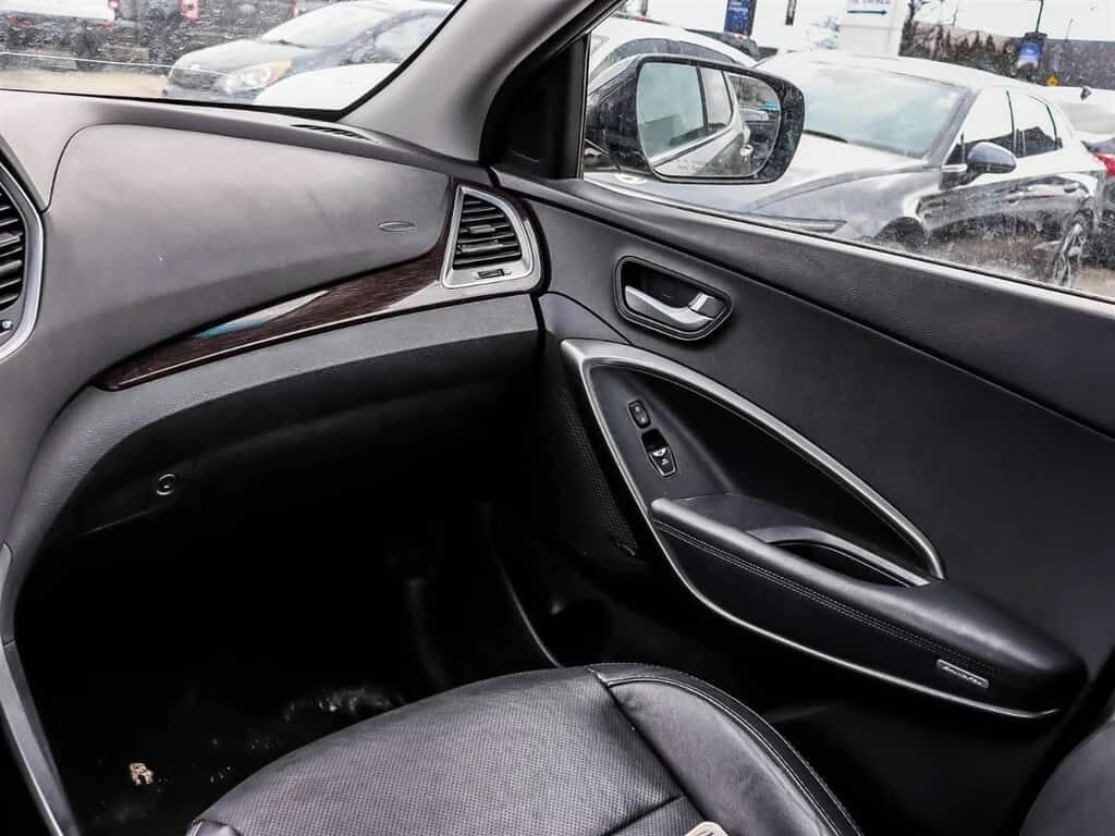 Hyundai Santa fe * AWD 4dr 2.4L Luxury * CARFAX * ЦЕНА ДО БГ, снимка 13 - Автомобили и джипове - 53961572