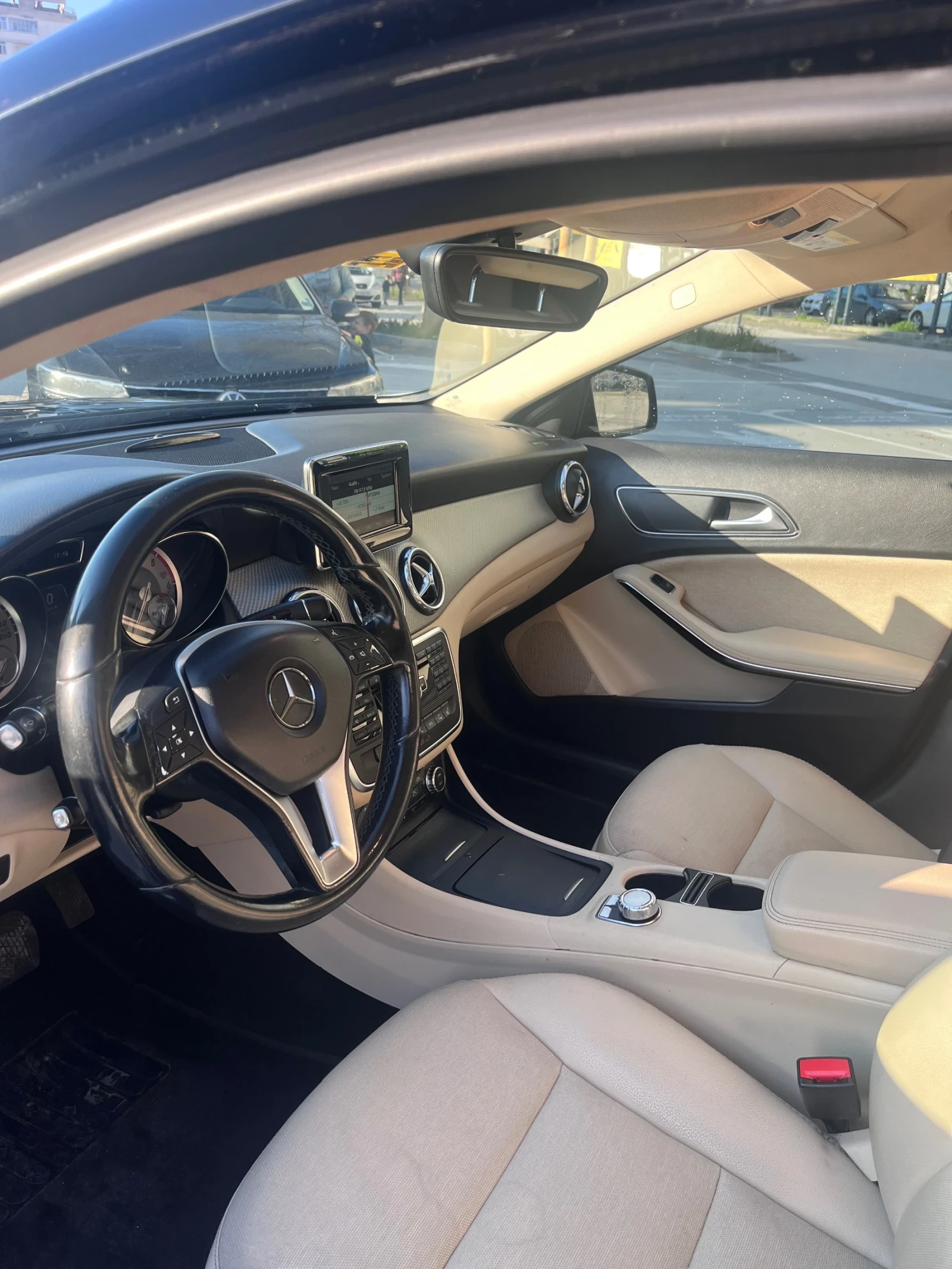 Mercedes-Benz GLA, снимка 6 - Автомобили и джипове - 54132865