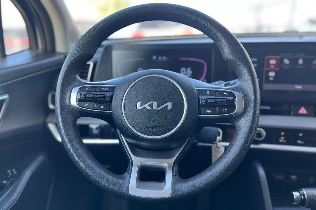 Kia Sportage LX* DIGITAL* ПОДГРЕВ* ПАНО* KAMEРА, снимка 8 - Автомобили и джипове - 54174786